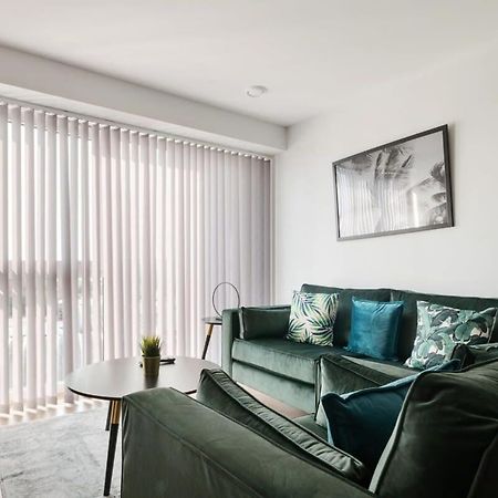 Beautiful 2 Bed Apartment In A Converted Mill Leeds  Esterno foto