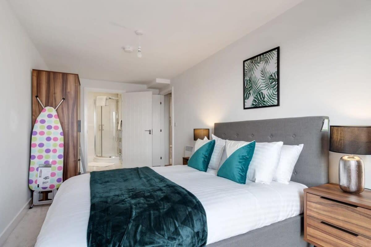 Beautiful 2 Bed Apartment In A Converted Mill Leeds  Esterno foto